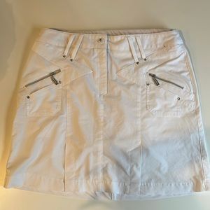 Airwear Hybrid 17.5” skort